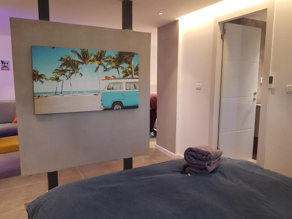 House By The Beach Ейлат Екстер'єр фото