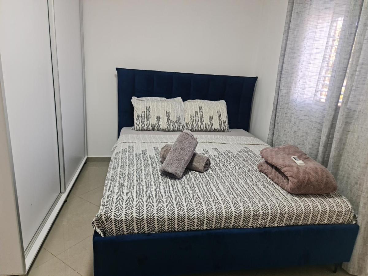 House By The Beach Ейлат Екстер'єр фото